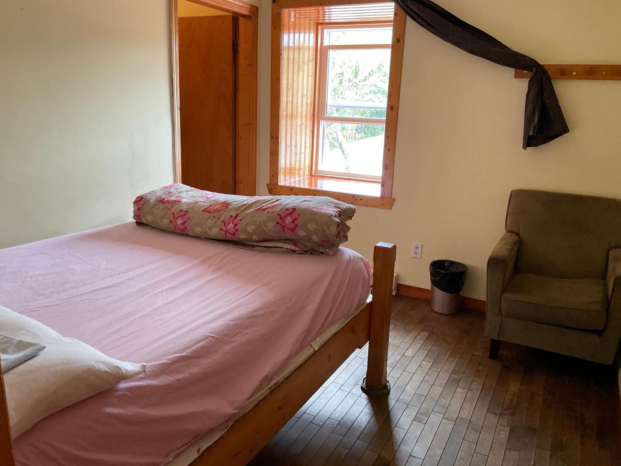 Auberge Jeunesse De Tadoussac Bagian luar foto